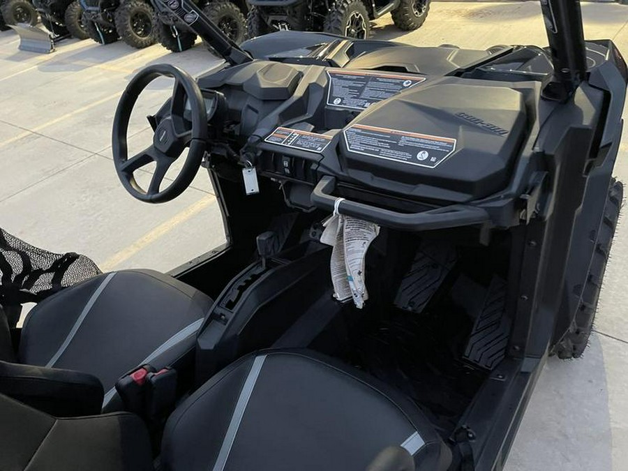 2025 Can-Am® Maverick Trail DPS 700