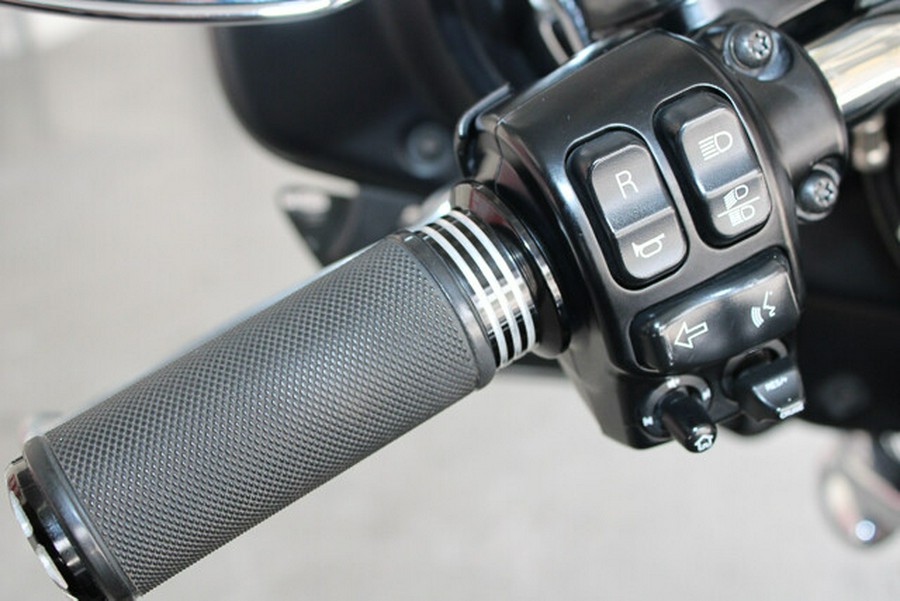 Used 2016 Harley-Davidson Tri Glide Ultra FLHTCUTG Trike For Sale In Miami, Florida