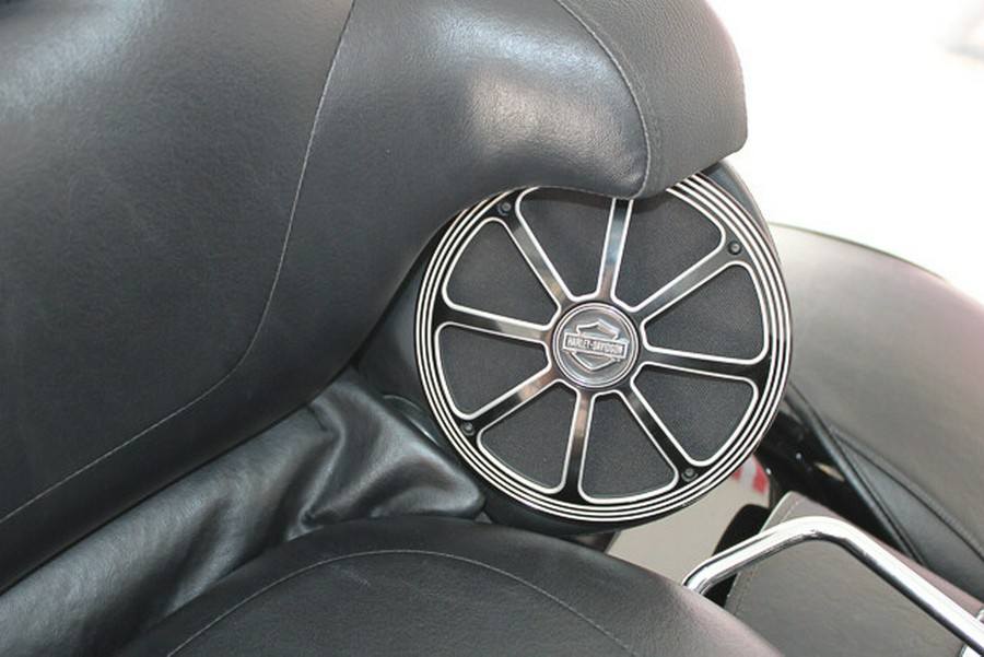 Used 2016 Harley-Davidson Tri Glide Ultra FLHTCUTG Trike For Sale In Miami, Florida