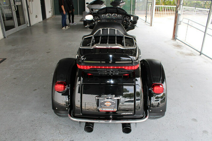 Used 2016 Harley-Davidson Tri Glide Ultra FLHTCUTG Trike For Sale In Miami, Florida