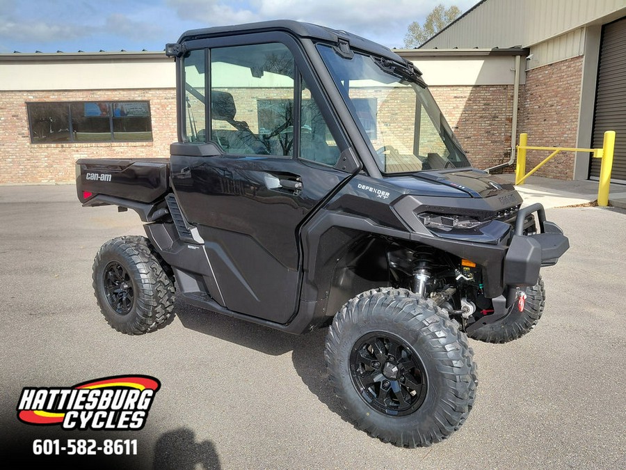 2026 Can-Am Defender XT CAB HD11