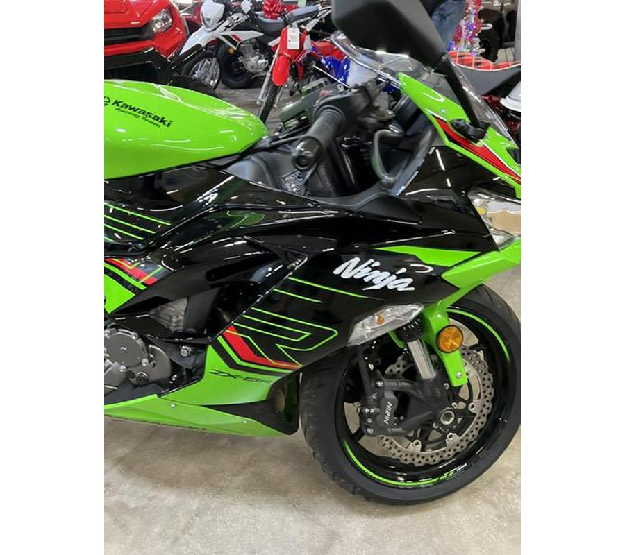 2023 Kawasaki ZX636HPFAN