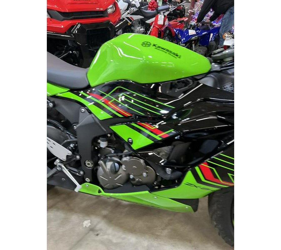 2023 Kawasaki ZX636HPFAN