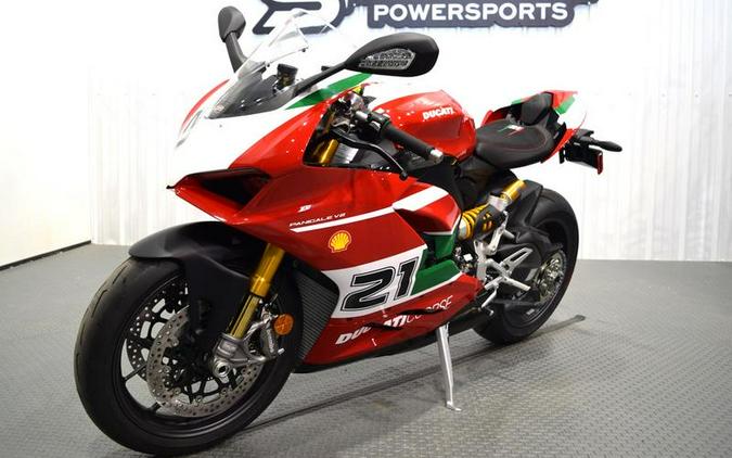 2024 Ducati Panigale V2 Bayliss 1st Championship Livery