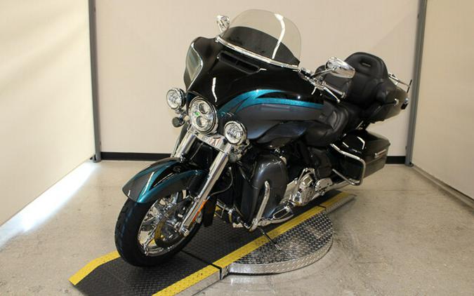 Used 2015 Harley-Davidson CVO Ultra Limited FLHTKSE Motorcycle For Sale In Miami, Florida