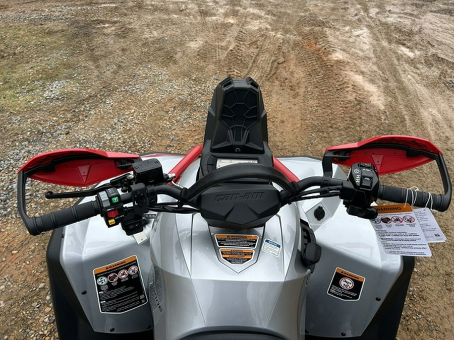 2026 Can-Am Renegade X Mr 1000 R Hyper Silver & Legion Red