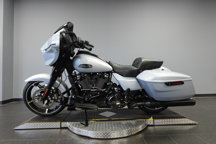 2024 Harley-Davidson Street Glide FLHX