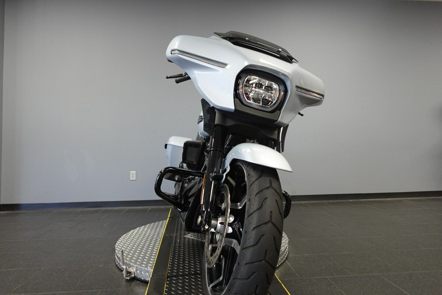 2024 Harley-Davidson Street Glide FLHX
