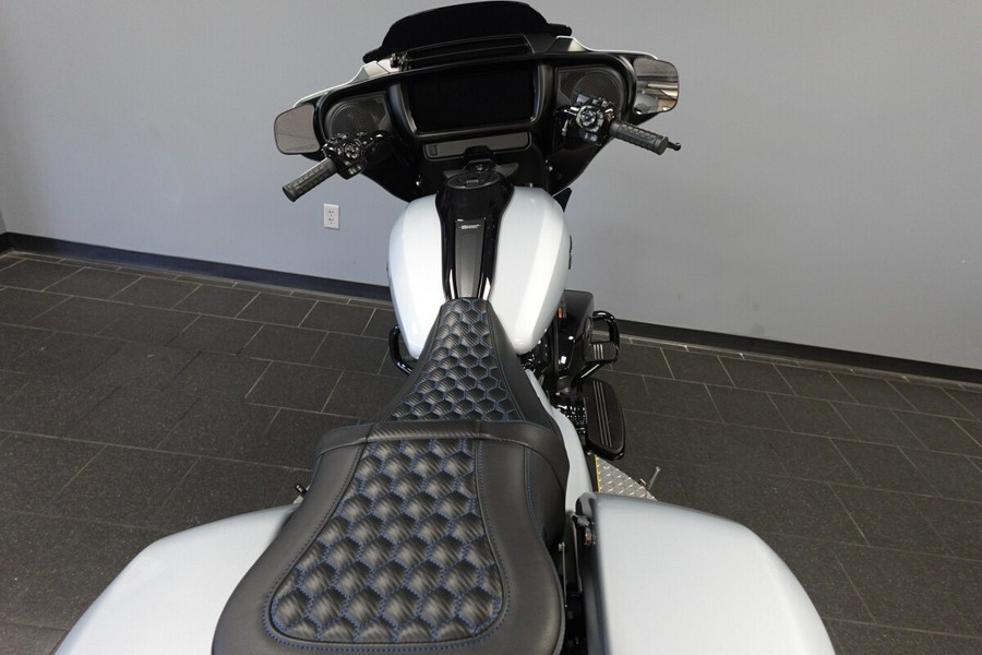 2024 Harley-Davidson Street Glide FLHX