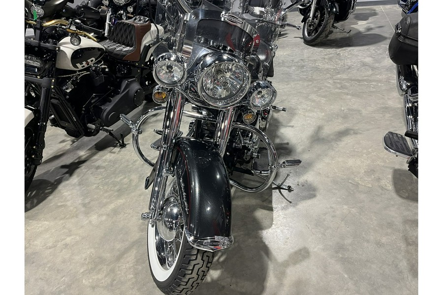 2005 Softail Deluxe - Harley-Davidson®