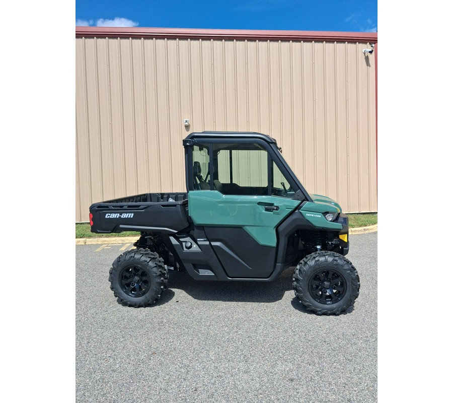 2026 Can-Am Defender DPS CAB HD10