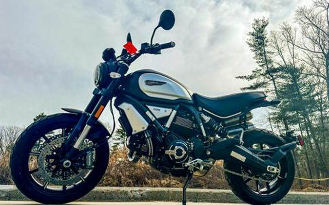 2022 Ducati Scrambler 1100 Dark PRO