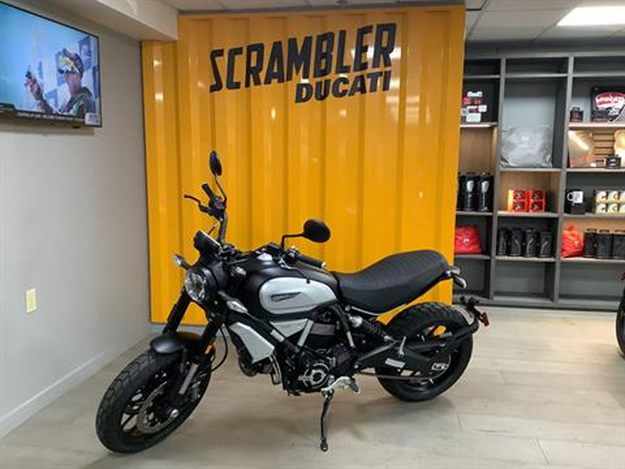 2022 Ducati Scrambler 1100 Dark PRO