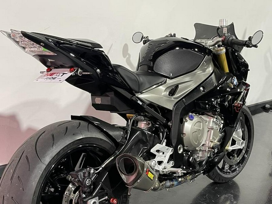 2016 BMW S 1000 R Racing Red