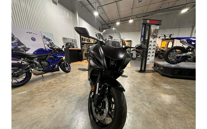 2025 Yamaha YZF-R7