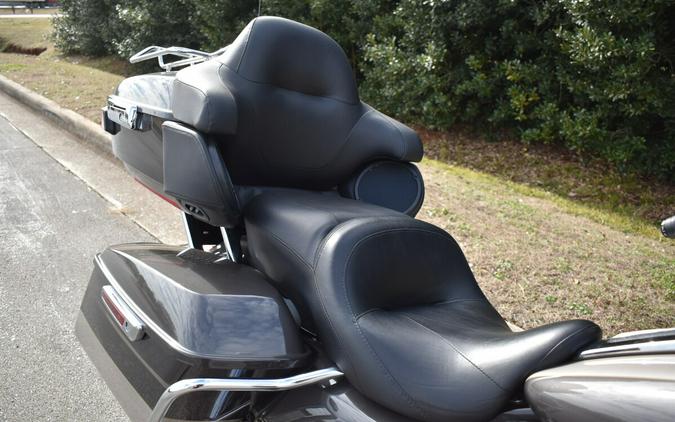 2013 Harley-Davidson Street Glide® – Classic Touring Bagger