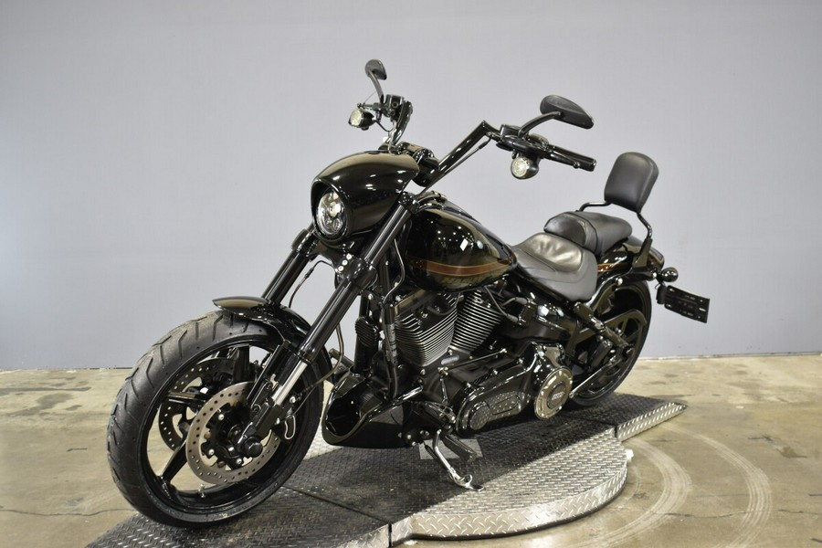 2017 Harley-Davidson CVO Pro Street Breakout FXSE
