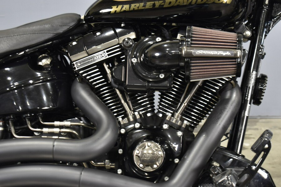 2017 Harley-Davidson CVO Pro Street Breakout FXSE