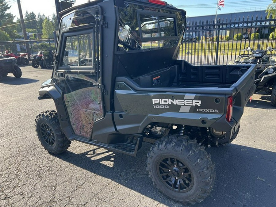 2024 Honda Pioneer 1000 Deluxe