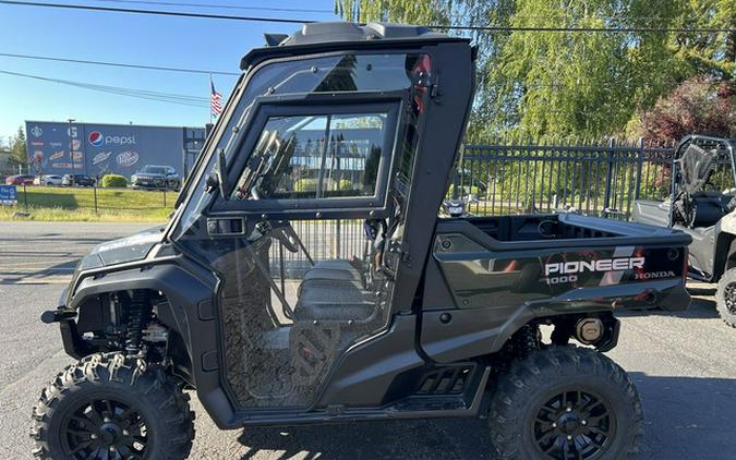 2024 Honda Pioneer 1000 Deluxe