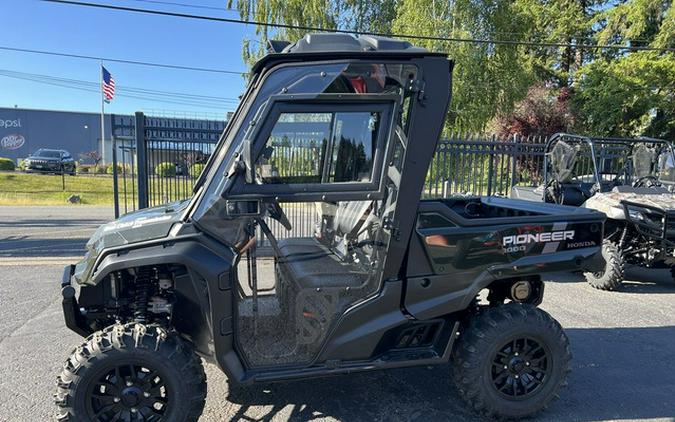2024 Honda Pioneer 1000 Deluxe