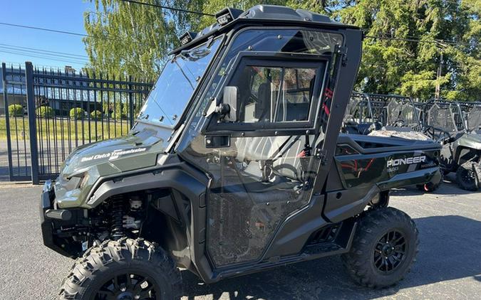 2024 Honda Pioneer 1000 Deluxe