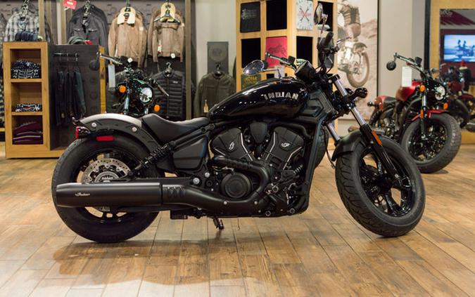 2025 Indian Scout Sixty Bobber Black Metallic