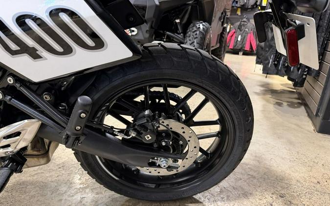 2027 Triumph STREET TRACKER 400