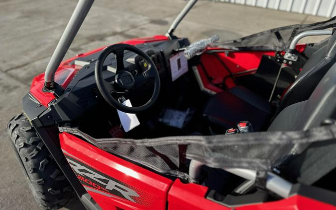 2026 Polaris RZR 200 EFI