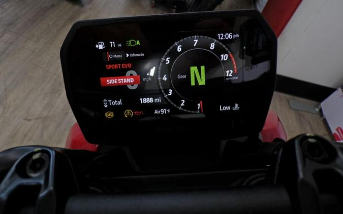 Used 2025 Ducati STREETFIGHTER V2S