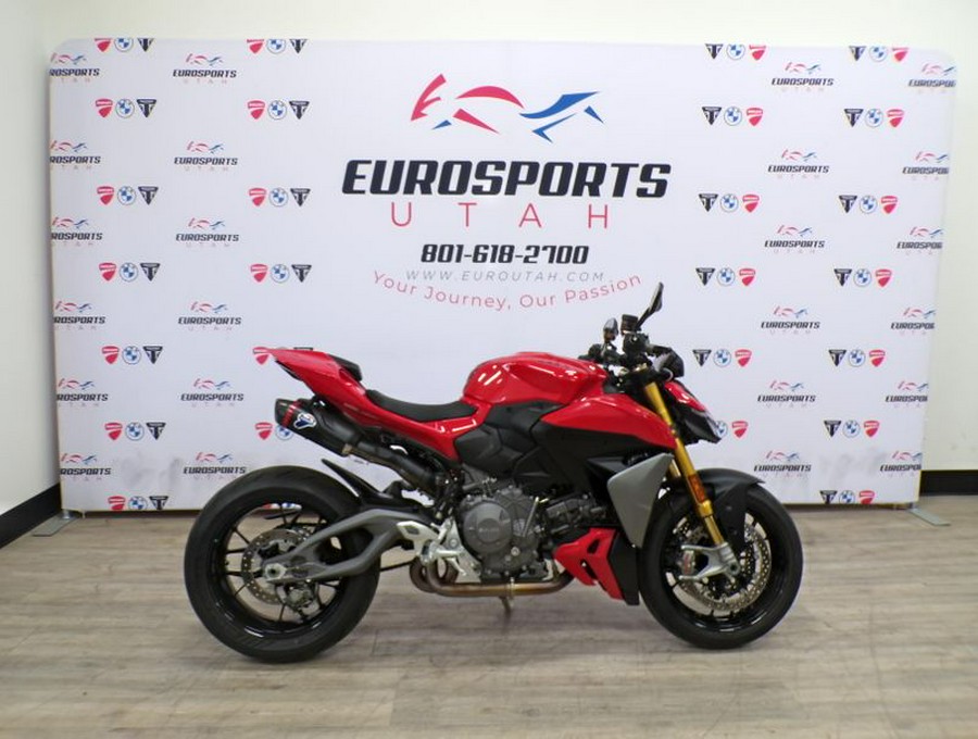 Used 2025 Ducati STREETFIGHTER V2S