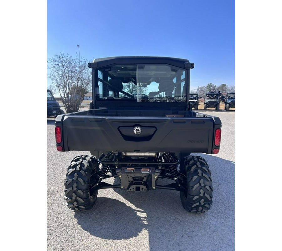 2026 Can-Am® Defender MAX DPS CAB HD10