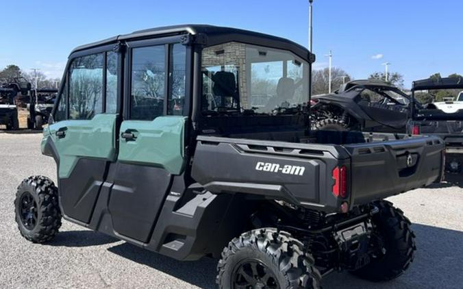 2026 Can-Am® Defender MAX DPS CAB HD10
