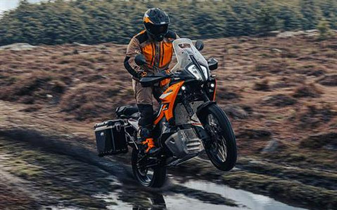 2023 KTM 890 Adventure