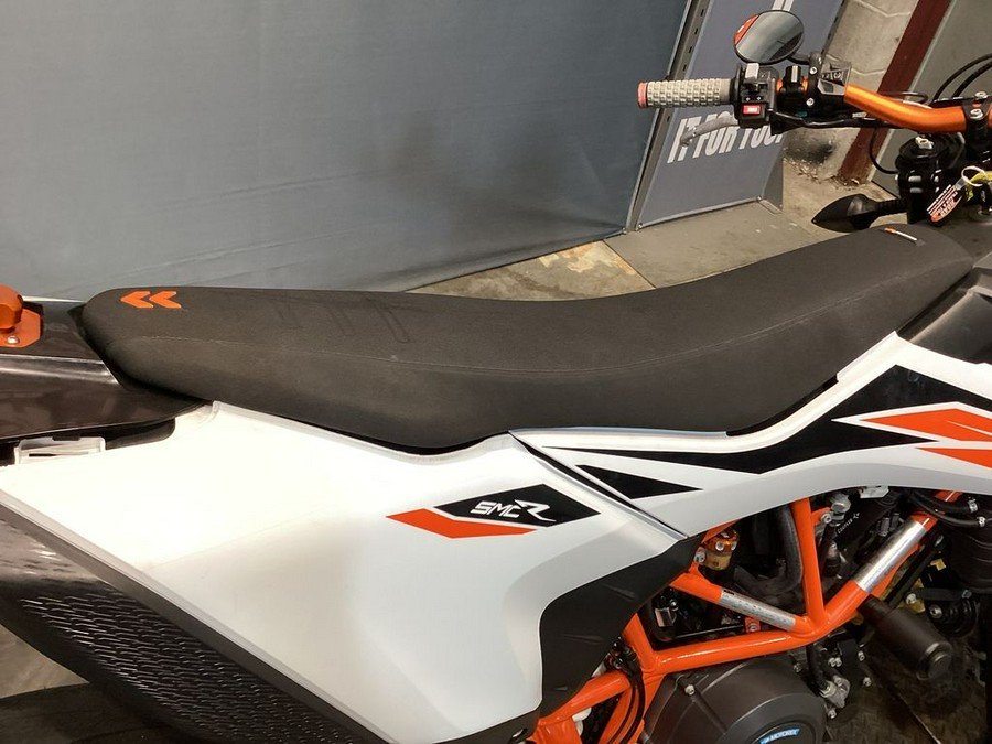 2019 KTM 690 SMC R