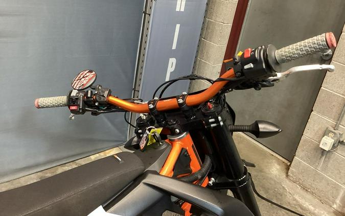 2019 KTM 690 SMC R