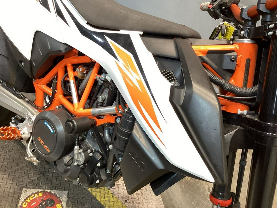 2019 KTM 690 SMC R