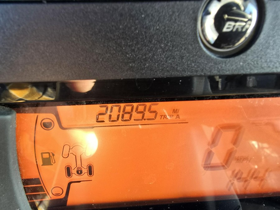 2023 Can-Am DEFENDER XT HD9