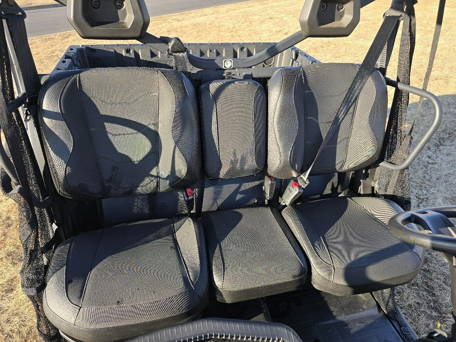 2023 Can-Am DEFENDER XT HD9