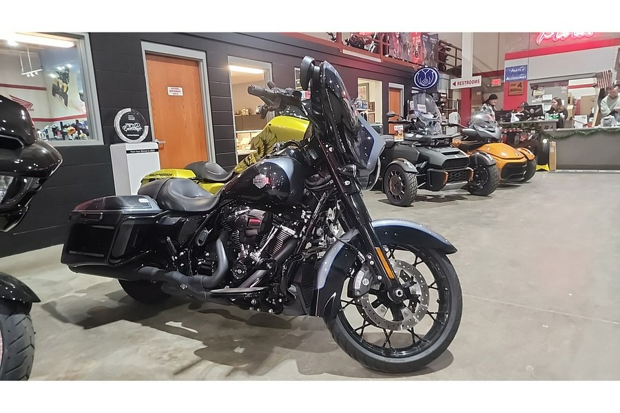 2021 Harley-Davidson® STREET GLIDE SPECIAL 114 - GAUNTLET GRAY METALLIC / VIVID BLACK