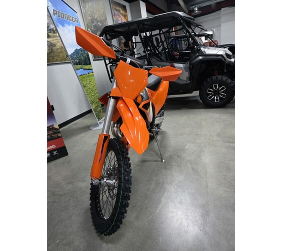 2026 KTM XC 300