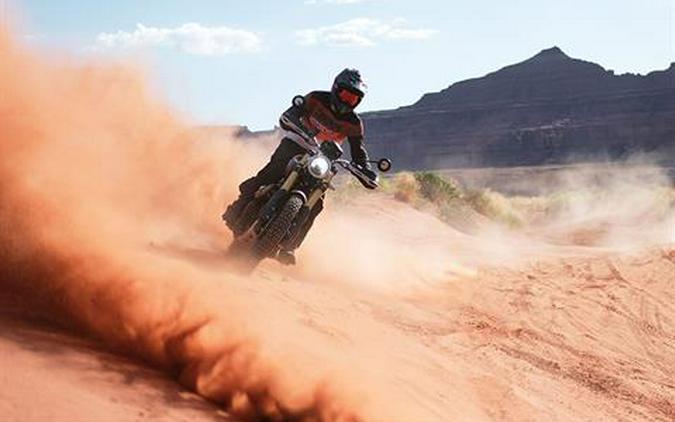 2025 Triumph Scrambler 1200 XE