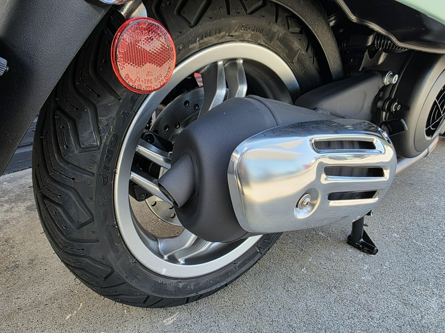 2027 Vespa Primavera 150
