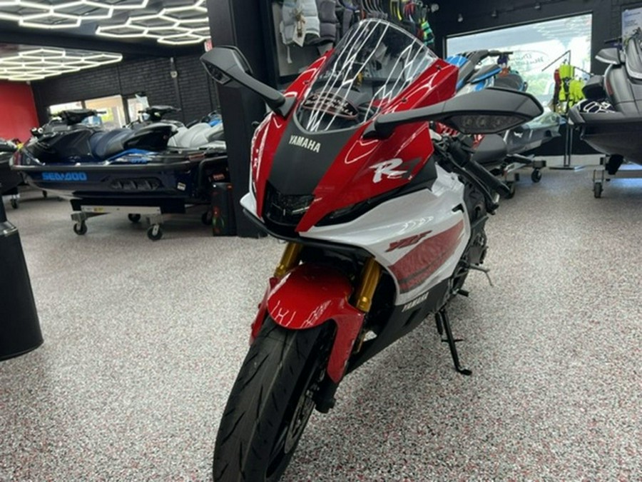 2026 Yamaha YZF R7 70Th Anniversary Edition