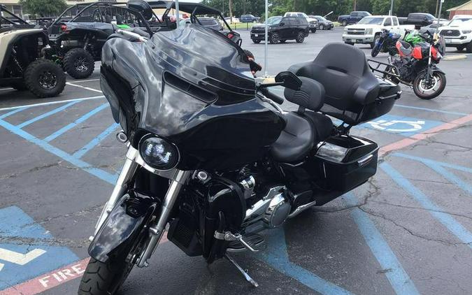 2022 HARLEY STREET GLIDE