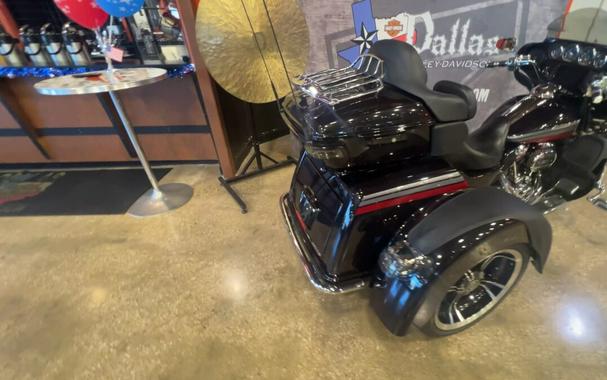 2020 Harley-Davidson CVO Tri Glide