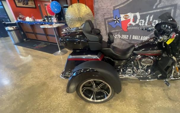 2020 Harley-Davidson CVO Tri Glide