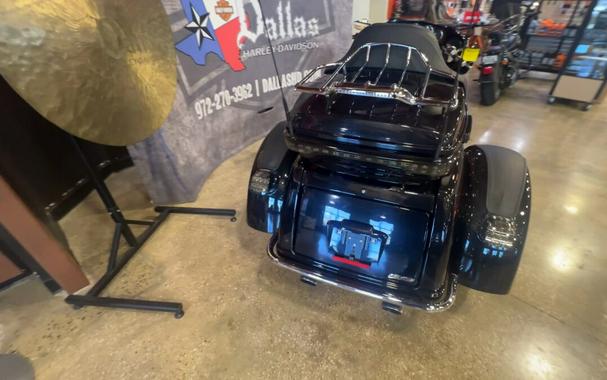 2020 Harley-Davidson CVO Tri Glide