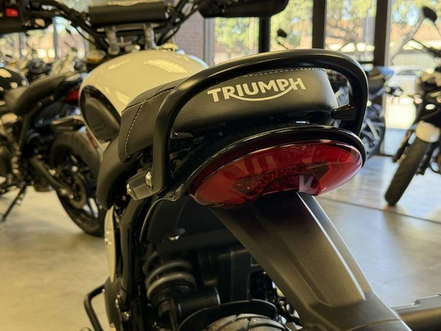 2026 Triumph Scrambler 400 XC Vanilla White