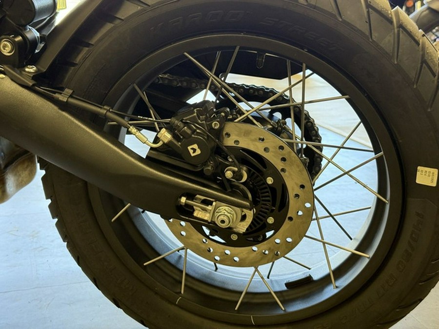 2026 Triumph Scrambler 400 XC Vanilla White